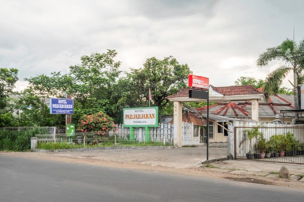 Super Oyo 2346 Hotel Padjadjaran 1 Tasikmalaya Buitenkant foto